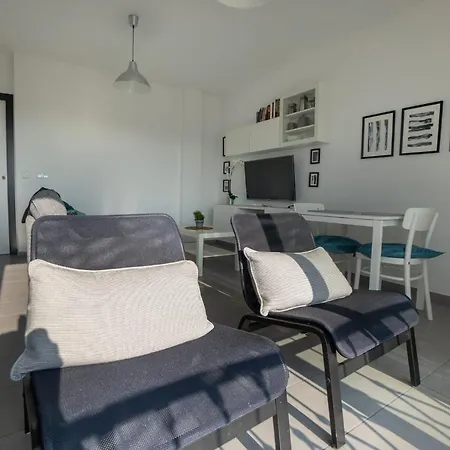 Apartamento En Pleno Centro * 内尔哈